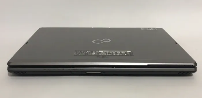 Ноутбук-трансформер Б-клас Fujitsu LifeBook T902 / 13.3" (1600x900) IPS / Intel Core i5-3320M (2 (4) ядра по 2.6 - 3.3 GHz) / 8 GB DDR3 / 256 GB SSD / Intel HD Graphics 4000 / WebCam б/в - зображення 6