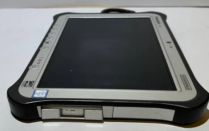 Захищений планшет Panasonic Toughpad FZ-G1 / 10,1" (1920x1200) IPS Touch / Intel Core i5-6300U (2 (4) ядра по 2,4 - 3,0 ГГц) / 8 ГБ DDR3 / 256 ГБ SSD / Intel HD Graphics 520 / WebCam б/в - зображення 5