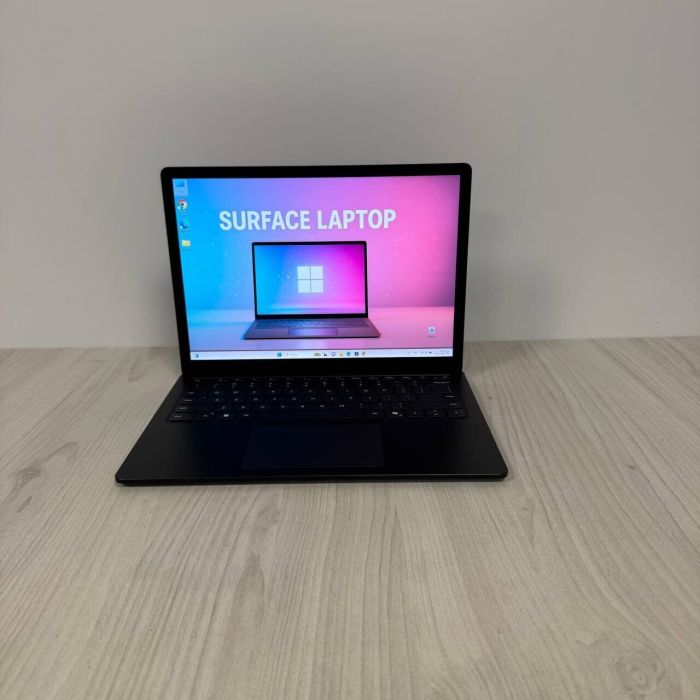 Ультрабук Microsoft Surface Laptop 6 / 13.5" (2256x1504) IPS Touch / Intel Core Ultra 7 165H (16 (22) ядер по 3.8 - 5.0 GHz) / 16 GB DDR5 / 512 GB SSD NVMe / Intel Arc Graphics / WebCam б/в - зображення 2