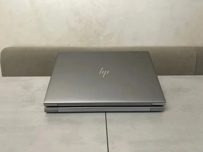Ігровий ноутбук HP Zbook 15u G5 / 15.6" (1920x1080) IPS / Intel Core i7-8650U (4 (8) ядра по 1.9-4.2 GHz) / 32 GB DDR4 / 512 GB SSD M.2 / Radeon Pro WX 3100, 2 GB DDR5, 128-bit / WebCam б/в - зображення 7