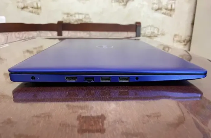 Ноутбук Dell Inspiron 3593 / 15.6" (1920x1080) TN Touch / Intel Core i7-1065G7 (4 (8) ядра по 1.3 - 3.9 GHz) / 8 GB DDR4 / 256 GB SSD / Intel Iris Plus Graphics / WebCam б/в - зображення 6