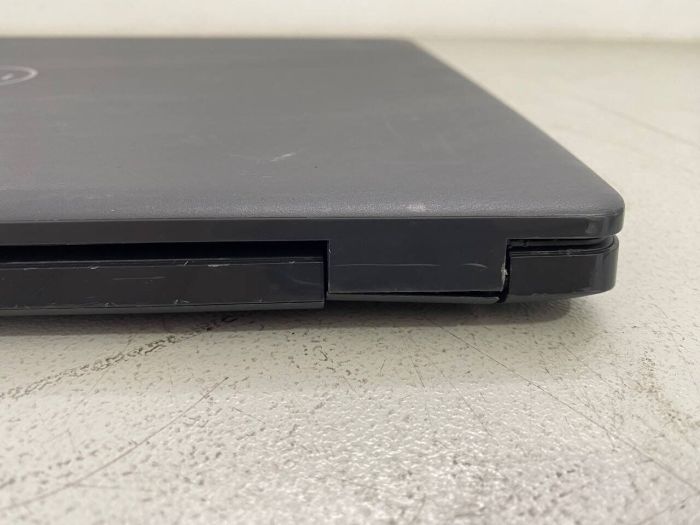 Ультрабук Б-клас Dell Latitude 3510 / 15.6" (1920x1080) IPS / Intel Core i3-10110U (2 (4) ядра по 2.1 - 4.1 GHz) / 8 GB DDR4 / 256 GB SSD / Intel UHD Graphics / WebCam б/в - зображення 3