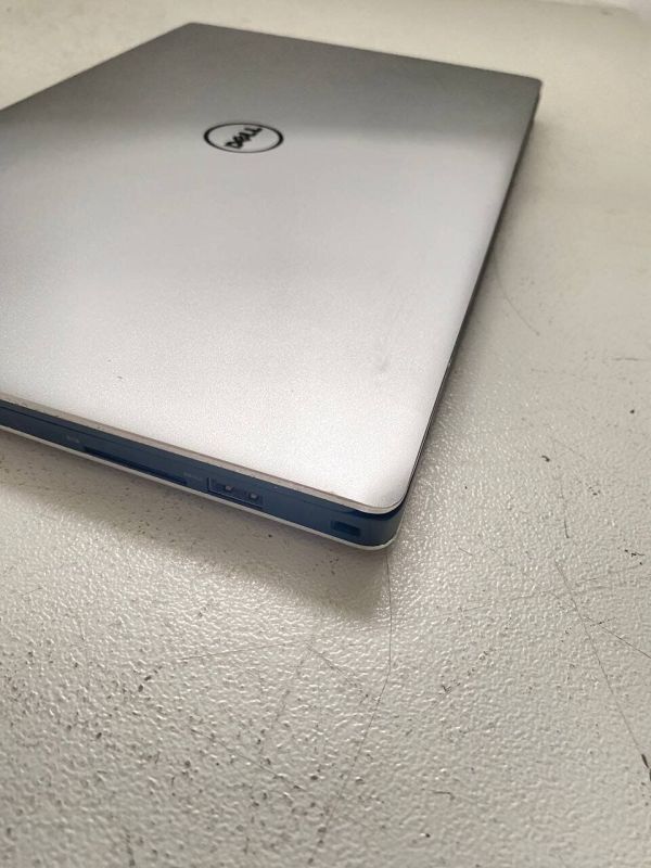 Ультрабук Б-клас Dell XPS 13 9360 / 13.3" (1920x1080) IPS / Intel Core i5-7200U (2 (4) ядра по 2.5 - 3.1 GHz) / 8 GB DDR3 / 256 GB SSD / Intel HD Graphics 620 / WebCam б/в - зображення 5