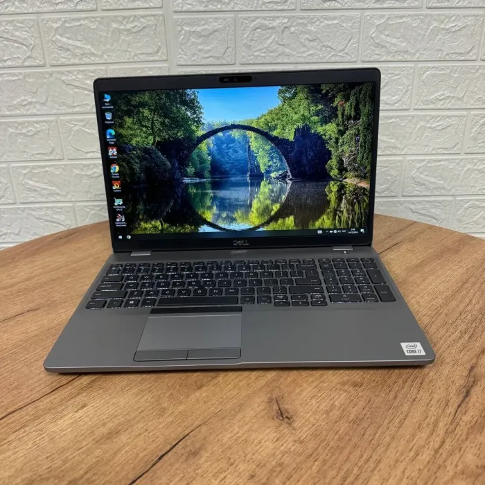 Мобільна робоча станція Б-клас Dell Precision 3551 / 15.6" (1920x1080) IPS / Intel Core i7-10850H (6 (12) ядер по 2.7 - 5.1 GHz) / 8 GB DDR4 / 128 GB SSD / nVidia Quadro P620, 4 GB GDDR5, 128-bit / WebCam б/в - зображення 2