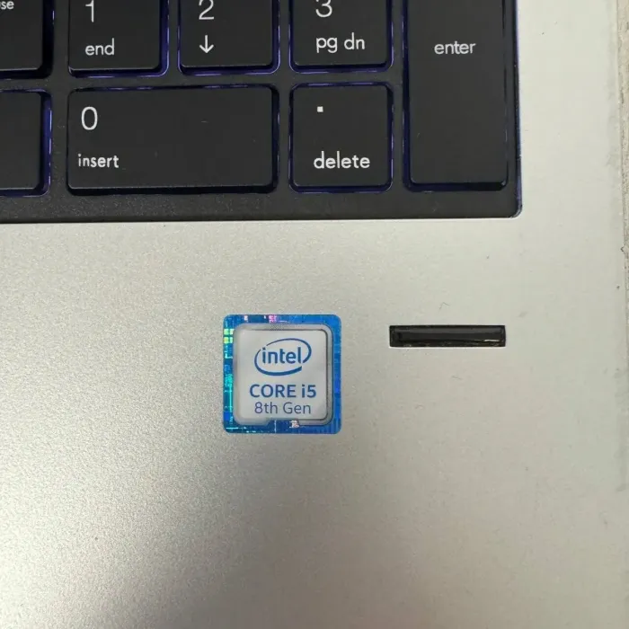 Ноутбук Б-клас HP ProBook 650 G4 / 15.6" (1366x768) TN / Intel Core i5-8250U (4 (8) ядра по 1.6 - 3.4 GHz) / 8 GB DDR4 / 128 GB SSD / Intel HD Graphics 620 / WebCam б/в - зображення 5