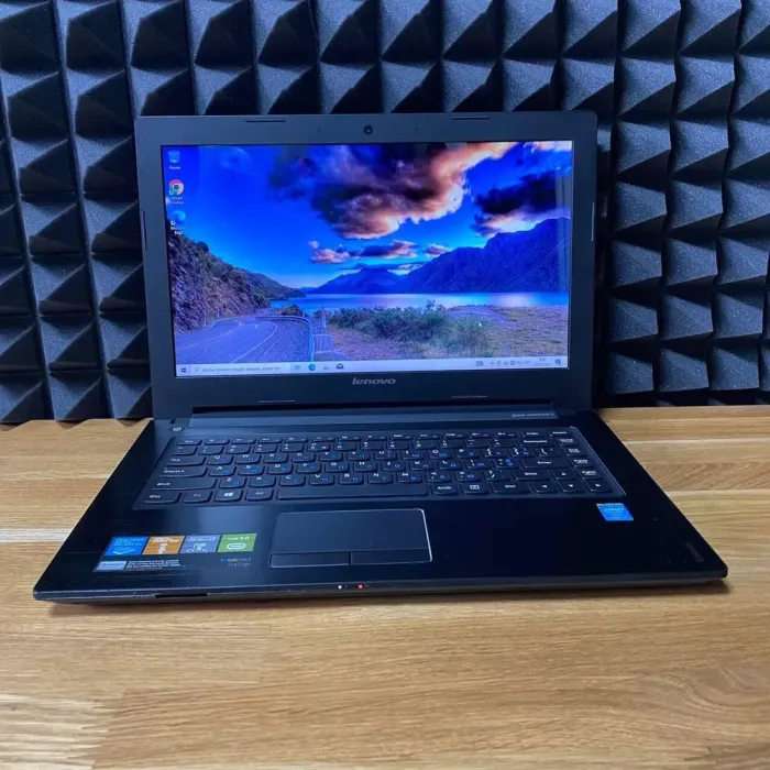 Ноутбук Б-клас Lenovo IdeaPad S410p / 14" (1366x768) TN / Intel Core i5-4200U (2 (4) ядра по 1.6 - 2.6 GHz) / 8 GB DDR3 / 256 GB SSD / Intel HD Graphics 4400 / WebCam б/в - зображення 2