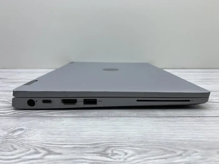 Ноутбук-трансформер Б-клас Dell Latitude 5310 2-in-1 / 13.3" (1920x1080) IPS Touch / Intel Core i7-10610U (4 (8) ядра по 1.8 - 4.9 GHz) / 16 GB DDR4 / 240 GB SSD / Intel UHD Graphics / WebCam б/в - зображення 4