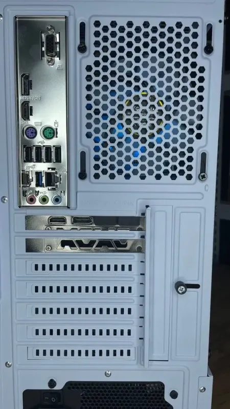 Ігровий ПК Gamdias Talos E3 Tower / Core i5-12400F (6(12) ядер по 2.5-4.4GHz) / 16GB DDR4 / 1000GB SSD M.2 + 1000GB HDD / GeForce RTX 3070, 8GB GDDR6 256-bit / 750W - зображення 8