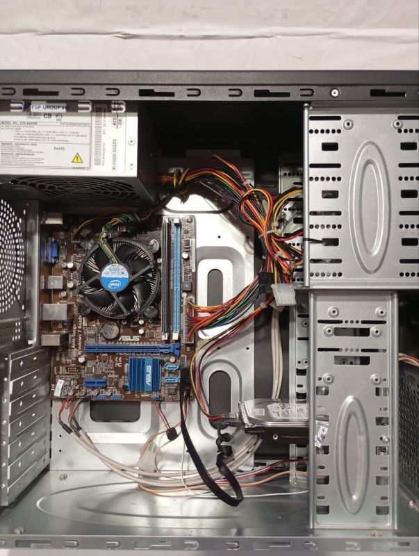 ПК Asus Tower / Intel Core i5-2400 (4 ядра по 3.1 - 3.4 GHz) / 8 GB DDR3 / 500 GB HDD / Intel HD Graphics 2000 / 400W б/в - зображення 5