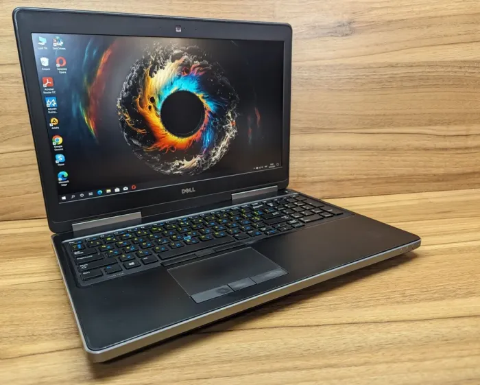 Мобільна робоча станція Б-клас Dell Precision 7510 / 15.6" (1920x1080) IPS / Intel Core i7-6820HQ (4 (8) ядра по 2.7 - 3.6 GHz) / 16 GB DDR4 / 512 GB SSD / nVidia Quadro M1000M, 2 GB DDR3, 128-bit / WebCam / Windows 10 б/в - зображення 4