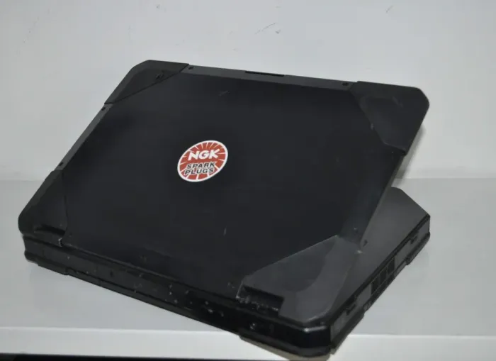 Захищений ноутбук Б-клас Dell Latitude 5414 Rugged / 14" (1366x768) TN / Intel Core i5-6300U (2 (4) ядра по 2.4 - 3.0 GHz) / 16 GB DDR4 / 500 GB SSD / Intel HD Graphics 520 / WebCam / Wi-Fi / Bluetooth / Windows 11 Pro б/в - зображення 8