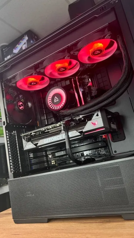 Збірка під замовлення: ігровий Lian Li LanCool 216 RGB Black Tower / Intel Core i5-14600KF (14 (20) ядер по 2.6 - 5.3 GHz) / 32 GB DDR5 / 1000 GB SSD M.2 / nVidia GeForce RTX 4070 Super, 12 GB GDDR6X, 192-bit / 850W - зображення 9