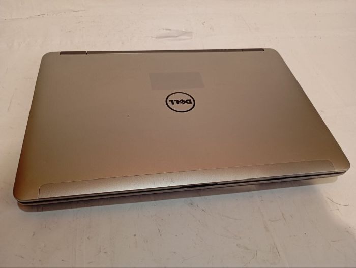 Ноутбук Б-клас Dell Latitude E6540 / 15.6" (1366x768) TN / Intel Core i5-4300M (2 (4) ядра по 2.6 - 3.3 GHz) / 8 GB DDR3 / 240 GB SSD / Intel HD Graphics 4600 / WebCam / DVD-RW б/в - зображення 5