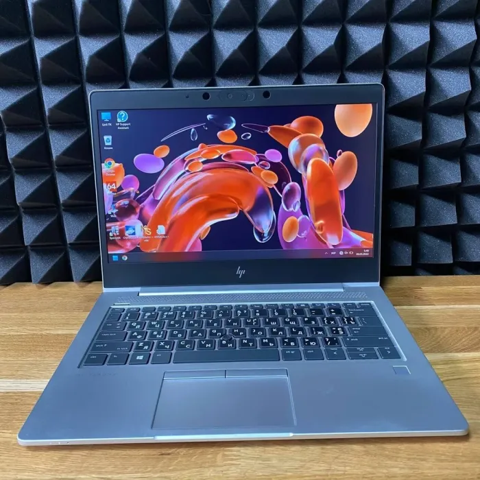 Ультрабук HP EliteBook 745 G6 / 14" (1920x1080) TN / AMD Ryzen 5 Pro 3500U (4 (8) ядра по 2.1 - 3.7 GHz) / 16 GB DDR4 / 256 GB SSD / AMD Radeon RX Vega 8 Graphics / WebCam б/в - зображення 2