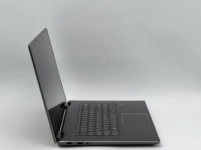 Ігровий ноутбук-трансформер Lenovo Yoga 720-15IKB / 15.6" (3840x2160) IPS Touch / Intel Core i7-7700HQ (4 (8) ядра по 2.8 - 3.8 GHz) / 16 GB DDR4 / 480 GB SSD / nVidia GeForce GTX 1050, 2 GB GDDR5, 128-bit / WebCam б/в - зображення 3