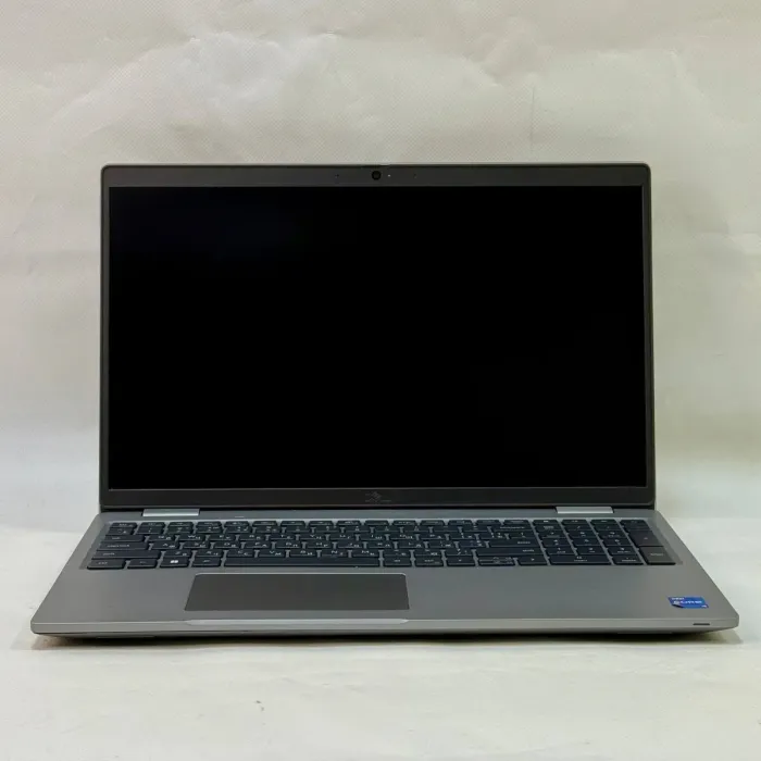 Ноутбук Dell Latitude 5530 / 15.6" (1920x1080) IPS / Intel Core i5-1235U (10 (12) ядер по 1.3 - 4.4 GHz) / 16 GB DDR4 / 512 GB SSD / Intel Iris Xe Graphics / WebCam / LTE / Windows 11 Pro б/в - зображення 4