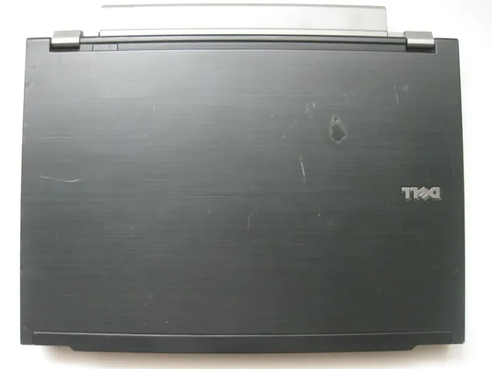 Ноутбук Dell Latitude E4300 / 13.3" (1280x800) TN / Intel Core 2 Duo SP9400 (2 ядра по 2.4 GHz) / 6 GB DDR3 / 128 GB SSD / Intel GMA X4500MHD Graphics / WebCam / DVD-RW б/в - зображення 7