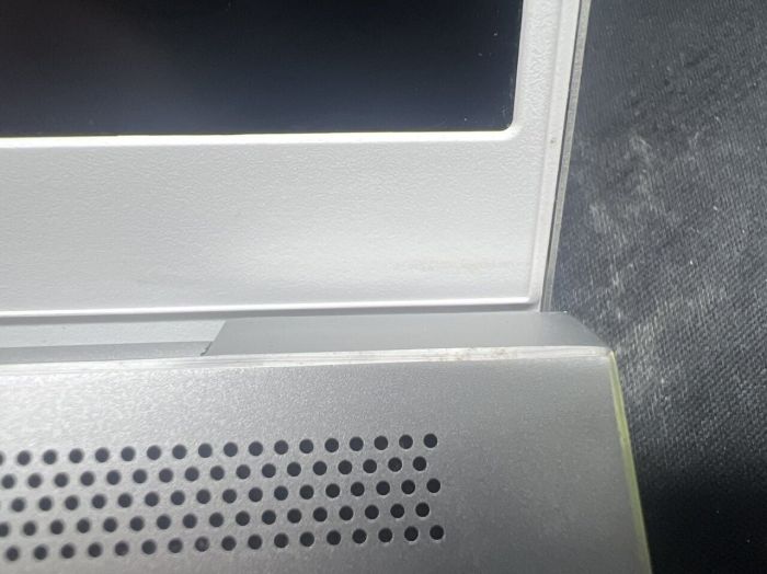 Ігровий ультрабук Б-класу Dell Inspiron 15 7501 / 15,6" (1920x1080) IPS / Intel Core i7-10750H (6 (12) ядер по 2,6 - 5,0 ГГц) / 16 ГБ DDR4 / 240 ГБ SSD / nVidia GeForce GTX 1650, 4 ГБ GDDR6, 128-біт / WebCam б/в - зображення 8