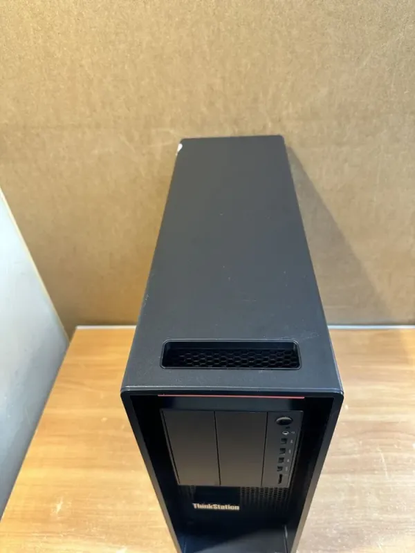 Робоча станція Lenovo ThinkStation P520 Tower / Intel Xeon W-2123 (4 (8) ядра по 3.6 - 3.9 GHz) / 64 GB DDR4 / 500 GB SSD + 2000 GB HDD / nVidia Quadro P4000, 8 GB GDDR5, 256-bit / 690W / DisplayPort б/в - зображення 4