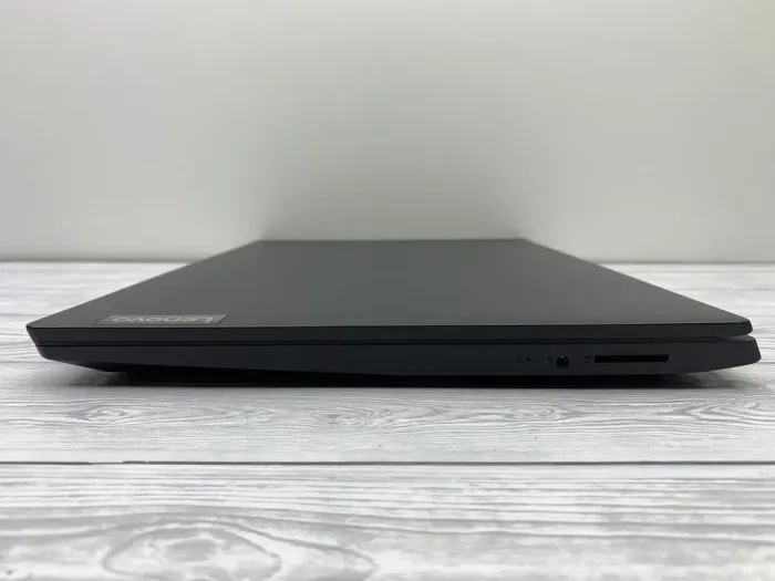 Ноутбук Б-клас Lenovo IdeaPad S145-15IKB / 15.6" (1920x1080) TN / Intel Core i3-7020U (2 (4) ядра по 2.3 GHz) / 8 GB DDR4 / 240 GB SSD / Intel UHD Graphics 620 / WebCam б/в - зображення 5