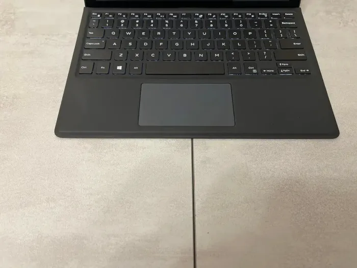 Планшет Dell Latitude 5290 2-in-1 / 12.3" (1920x1080) IPS Touch / Intel Core i5-8350U (4 (8) ядра по 1.7 - 3.6 GHz) / 8 GB DDR3 / 256 GB SSD / Intel UHD Graphics 620 / WebCam / USB 3.1 б/в - зображення 5