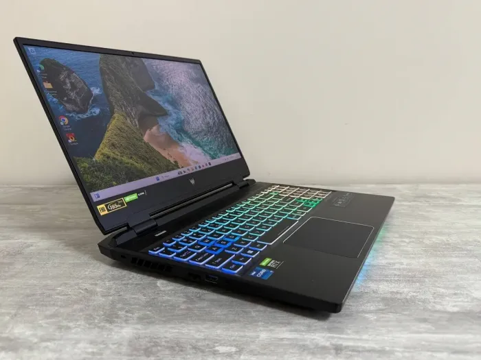 Ігровий ноутбук Acer Predator Helios 300 PH315-55 / 15,6" (1920x1080) IPS / Intel Core i7-12700H (14 (20) ядер по 3,5 - 4,7 ГГц) / 16 ГБ DDR4 / 512 ГБ SSD / nVidia GeForce RTX 3060, 6 ГБ GDDR6, 192-біт / Веб-камера / Win 11 б/в - изображение 4