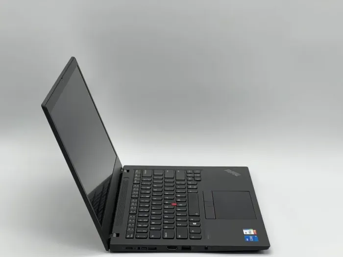 Ультрабук Lenovo ThinkPad T14s Gen 2 / 14" (1920x1080) IPS / Intel Core i5-1135G7 (4 (8) ядра по 2.4 - 4.2 GHz) / 16 GB DDR4 / 240 GB SSD / Intel Iris Xe Graphics / WebCam б/в - зображення 3