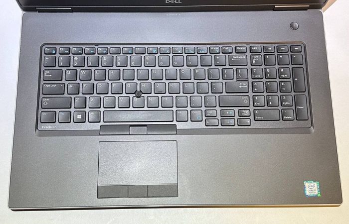 Мобільна робоча станція Dell Precision 7740 / 17,3" (1920x1080) IPS / Intel Core i7-9750H (6 (12) ядер по 2,6 - 4,5 ГГц) / 32 ГБ DDR4 / 256 ГБ SSD + 256 ГБ SSD / nVidia Quadro RTX 4000, 8 ГБ GDDR6, 256-біт / WebCam б/в - изображение 3