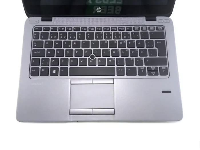 Нетбук HP EliteBook 820 G2 / 12.5" (1366x768) TN / Intel Core i5-5200U (2 (4) ядра по 2.2 - 2.7 GHz) / 4 GB DDR3 / 500 GB HDD / Intel HD Graphics 5500 / WebCam б/в - зображення 4