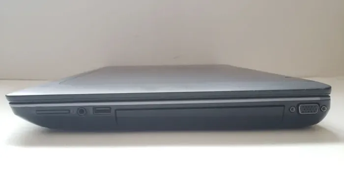 Мобільна робоча станція Б-класу HP ZBook 15 G2 / 15.6" (1920x1080) IPS / Intel Core i7-4800MQ (4 (8) ядра по 2.7 - 3.7 GHz) / 16 GB DDR3 / 500 GB SSD / nVidia Quadro K2100M, 2 GB GDDR5, 128-bit / WebCam / АКБ не тримає б/в - зображення 5