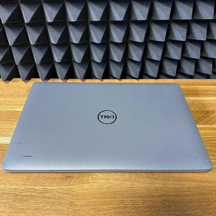Ультрабук Б-клас Dell Latitude 5510 / 15.6" (1920x1080) IPS / Intel Core i5-10210U (4 (8) ядра по 1.6 - 4.2 GHz) / 16 GB DDR4 / 256 GB SSD / Intel UHD Graphics / WebCam б/в - зображення 7