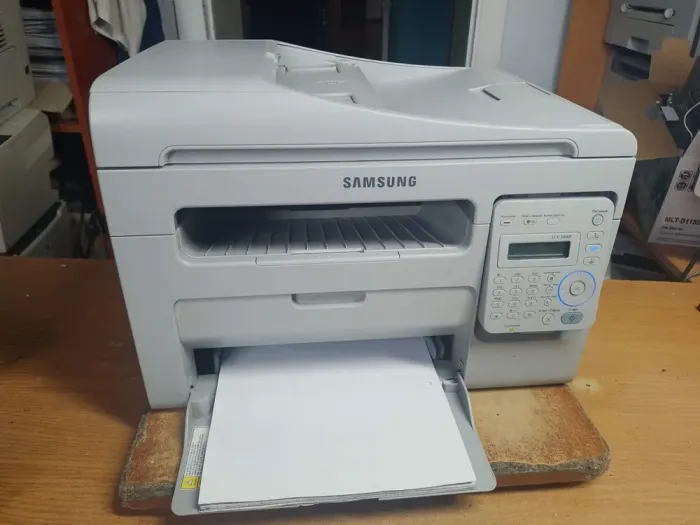 БФП Samsung SCX-3400F / лазерний монохромний друк / 1200x1200 dpi / А4 / 20 стор/хв / 1x USB 2.0, 1x Type-B б/в - зображення 2