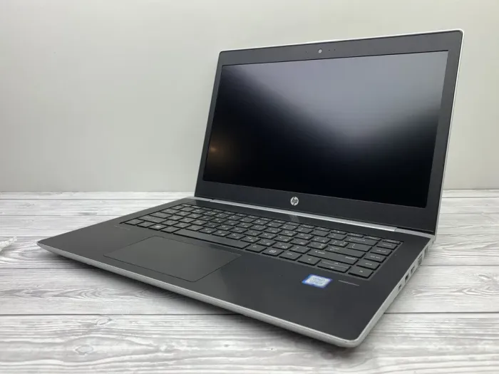 Ультрабук Б-клас HP ProBook 440 G5 / 14" (1920x1080) IPS / Intel Core i5-8350U (4 (8) ядра по 1.7 - 3.6 GHz) / 8 GB DDR4 / 240 GB SSD / Intel UHD Graphics 620 / WebCam б/в - зображення 3