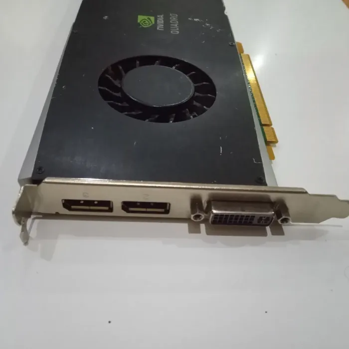 Дискретна відеокарта nVidia Quadro FX3800, 1GB GDDR3, 256-bit/1x DVI, 2x DisplayPort б/в - зображення 2