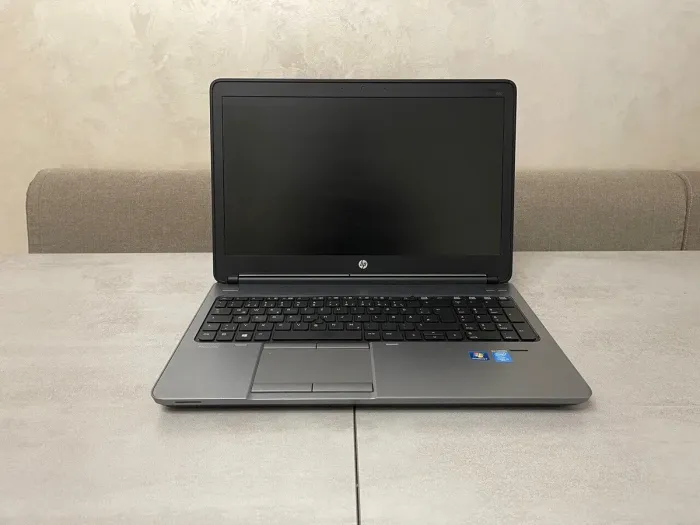 Ноутбук HP ProBook 650 G1 / 15.6" (1920x1080) TN / Intel Core i5-4310M (2 (4) ядра по 2.7 - 3.4 GHz) / 8 GB DDR3 / 256 GB SSD / Intel HD Graphics 4600 б/в - зображення 3