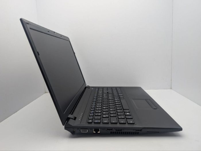 Ноутбук Terra Mobile 1512 / 15.6" (1366x768) TN / Intel Celeron 1037U (2 ядра по 1.8 GHz) / 6 GB DDR3 / 1000 GB HDD / Intel HD Graphics 2500 / WebCam / DVD-ROM б/в - зображення 4