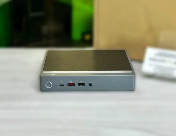 Неттоп Acer Veriton VN2590G USFF / Intel Core i5-1335U (10 (12) ядер по 3.4 - 4.6 GHz) / 8 GB DDR4 / 256 GB SSD M.2 / Intel Iris Xe Graphics / Win 11 Pro б/в - зображення 3