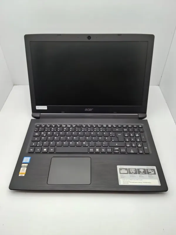 Ноутбук Acer Aspire A315 / 15.6" (1366x768) TN / Intel Core i3-7020U (2 (4) ядра по 2.3 GHz) / 8 GB DDR4 / 120 GB SSD / Intel HD Graphics 620 / WebCam б/в - зображення 2