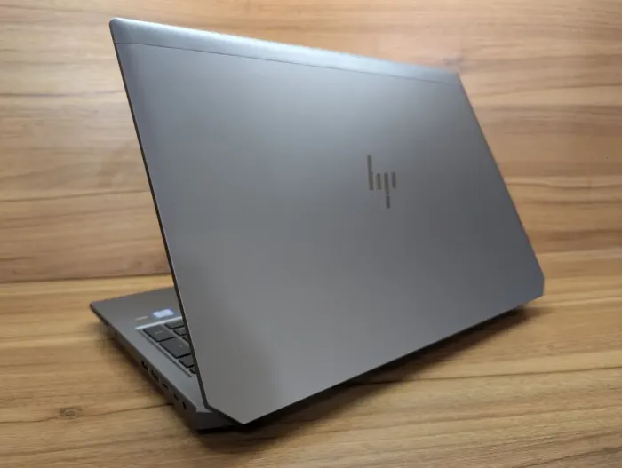 Ноутбук робоча станція HP zBook 15 G5 / 15.6" (1920x1080) IPS / Intel Core i5-8300H (4 (8) ядра по 2.3 - 4.0 GHz) / 16 GB DDR4 / 480 GB SSD / Intel UHD Graphics 630 / TouchID / WebCam / Windows 10 б/в - зображення 7