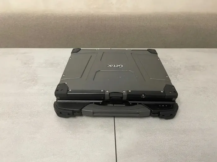 Захищений ноутбук Getac B300 G6 / 13.3" (1024x768) TN Touch / Intel Core i7-6500U (2 (4) ядра по 2.5 - 3.1 GHz) / 8 GB DDR4 / 500 GB HDD / Intel HD Graphics 520 / DVD-RW / Fingerprint / 4G LTE / GPS б/в - зображення 8
