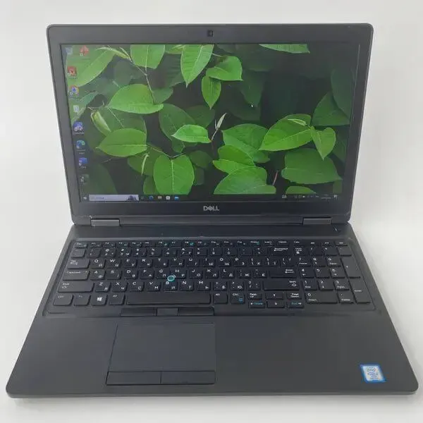Ультрабук Б-клас Dell Latitude 5590 / 15.6" (1920x1080) IPS / Intel Core i5-8350U (4 (8) ядра по 1.7 - 3.6 GHz) / 16 GB DDR4 / 256 GB SSD / Intel UHD Graphics 620 / WebCam б/в - зображення 2