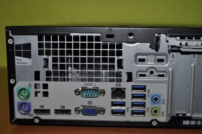 Комп'ютер Б-клас HP EliteDesk 800 G2 SFF / Intel Core i5-6500 (4 ядра по 3.2 - 3.6 GHz) / 8 GB DDR4 / 120 GB SSD / Intel HD Graphics 530 / DVD-ROM / Windows 11 Pro б/в - зображення 11