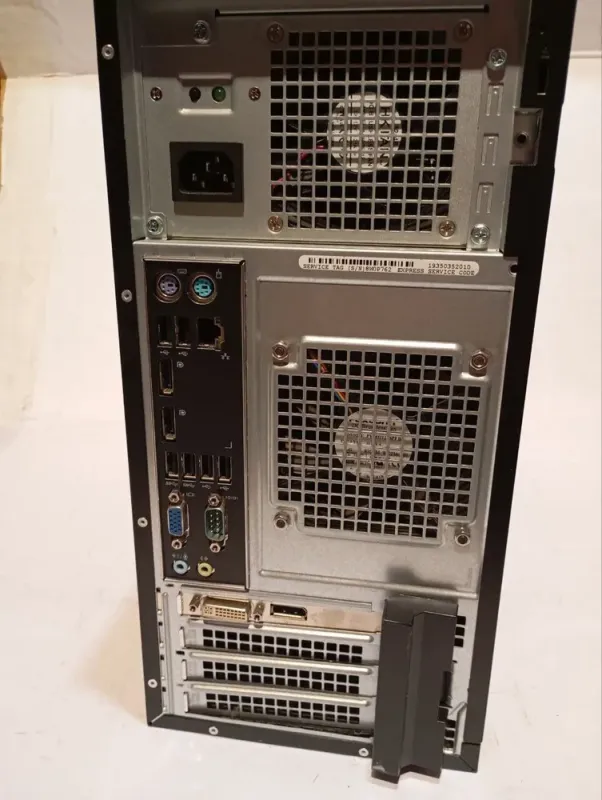 Робоча станція Б-клас Dell Precision T1700 Tower / Intel Core i7-4790 (4 (8) ядра по 3.6 - 4.0 GHz) / 16 GB DDR3 / 256 GB SSD + 500 GB HDD / nVidia Quadro K600, 1 GB DDR3, 128-bit / DVD-RW б/в - зображення 3