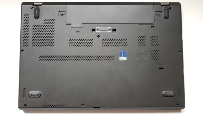 Мобільна робоча станція Lenovo ThinkPad W550s / 15.6" (1920x1080) TN / Intel Core i7-5500U (2 (4) ядра по 2.4 - 3.0 GHz) / 8 GB DDR3 / 32 GB SSD + 500 GB SSD / nVidia Quadro K620M, 2 GB DDR3, 64-bit / WebCam б/в - зображення 7