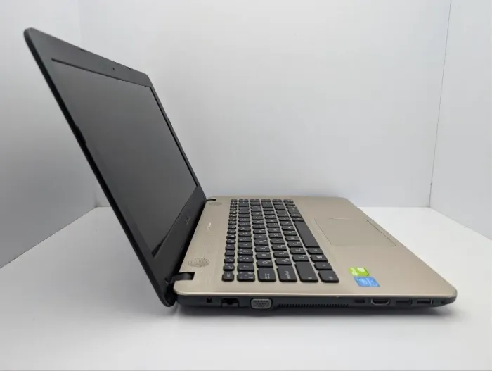 Ноутбук Asus X441S / 15.6" (1366x768) TN / Intel Pentium N3710 (4 ядра по 1.6 - 2.56 GHz) / 4 GB DDR3 / 60 GB SSD + 320 GB HDD / nVidia GeForce 810M, 1 GB GDDR3, 64-bit / WebCam / DVD-ROM б/в - зображення 4