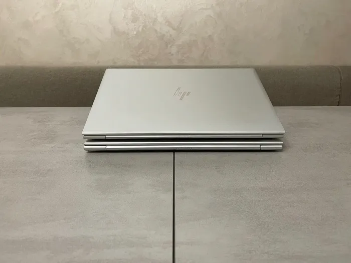 Ультрабук HP EliteBook 850 G7 / 15.6" (1920x1080) IPS / Intel Core i7-10610U (4 (8) ядра по 1.8 - 4.9 GHz) / 16 GB DDR4 / 256 GB SSD M.2 / Intel UHD Graphics / WebCam б/в - зображення 7