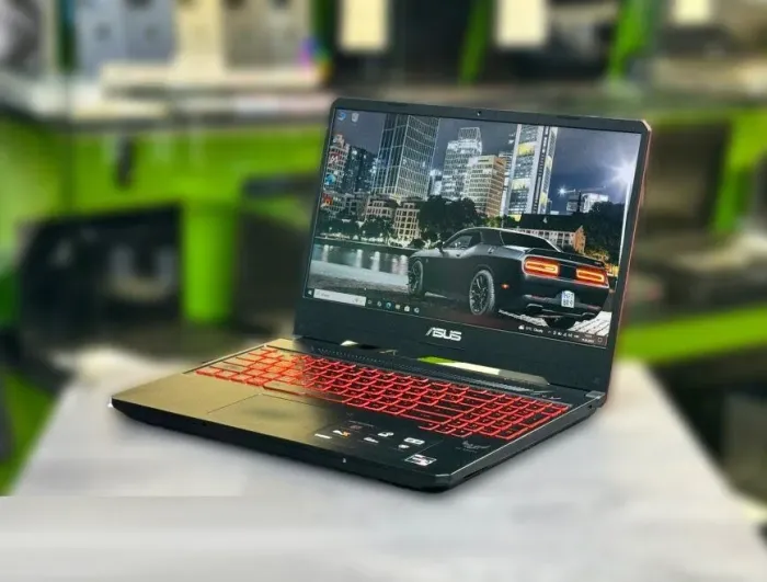 Ігровий ноутбук Б-клас Asus TUF Gaming FX505DY / 15.6" (1920x1080) IPS / AMD Ryzen 5 3550H (4 (8) ядра по 2.1 - 3.7 GHz) / 32 GB DDR4 / 256 GB SSD + 1000 GB HDD / AMD Radeon RX 560X, 4 GB GDDR5, 128-bit / WebCam / Win 10 Pro б/в - зображення 4