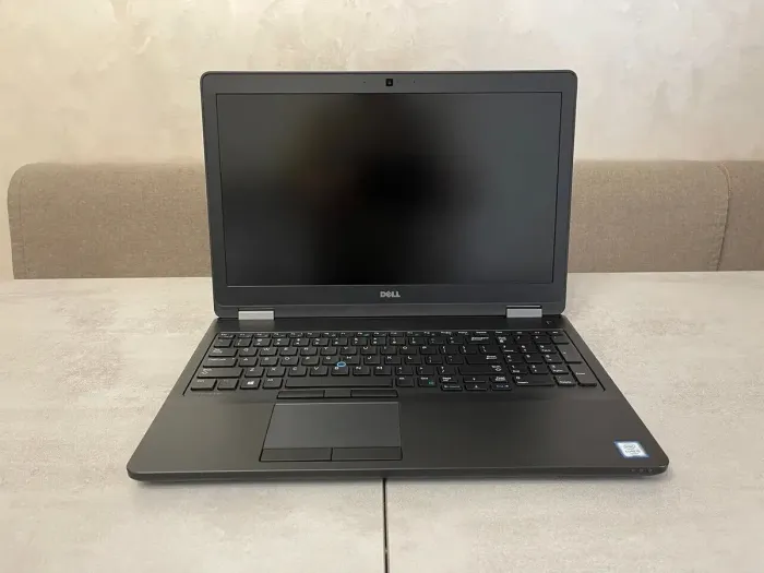 Робоча станція Dell Precision 3510 / 15.6" IPS / Core i5-6300HQ (4 ядра по 2.3-3.2GHz) / 16GB DDR4 / 256GB SSD M.2 NEW / AMD FirePro W5130M, 2GB GDDR5, 128bit / WebCam / HDMI б/в - зображення 5