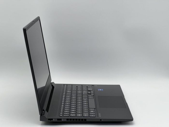 Ігровий ноутбук HP Victus 16-r0073cl / 16.1" (1920x1080) IPS / Intel Core i7-13700HX (16 (24) ядер по 2.1 - 5.0 GHz) / 32 GB DDR5 / 480 GB SSD / nVidia GeForce RTX 4060, 8 GB GDDR6, 128-bit / WebCam б/в - зображення 3