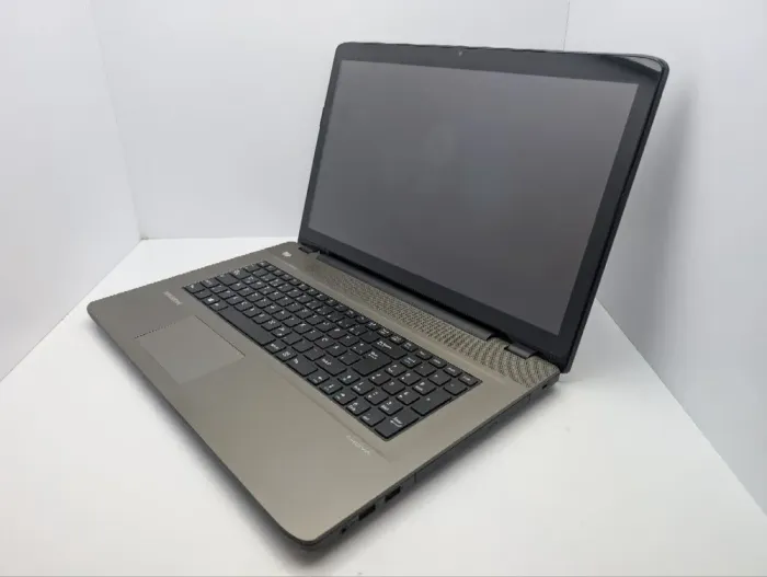 Ноутбук Medion Akoya E7416T / 17.3" (1600x900) TN Touch / Intel Pentium 3805U (2 ядра по 1.9 GHz) / 6 GB DDR3 / 120 GB SSD / Intel HD Graphics / WebCam / DVD-ROM б/в - зображення 7